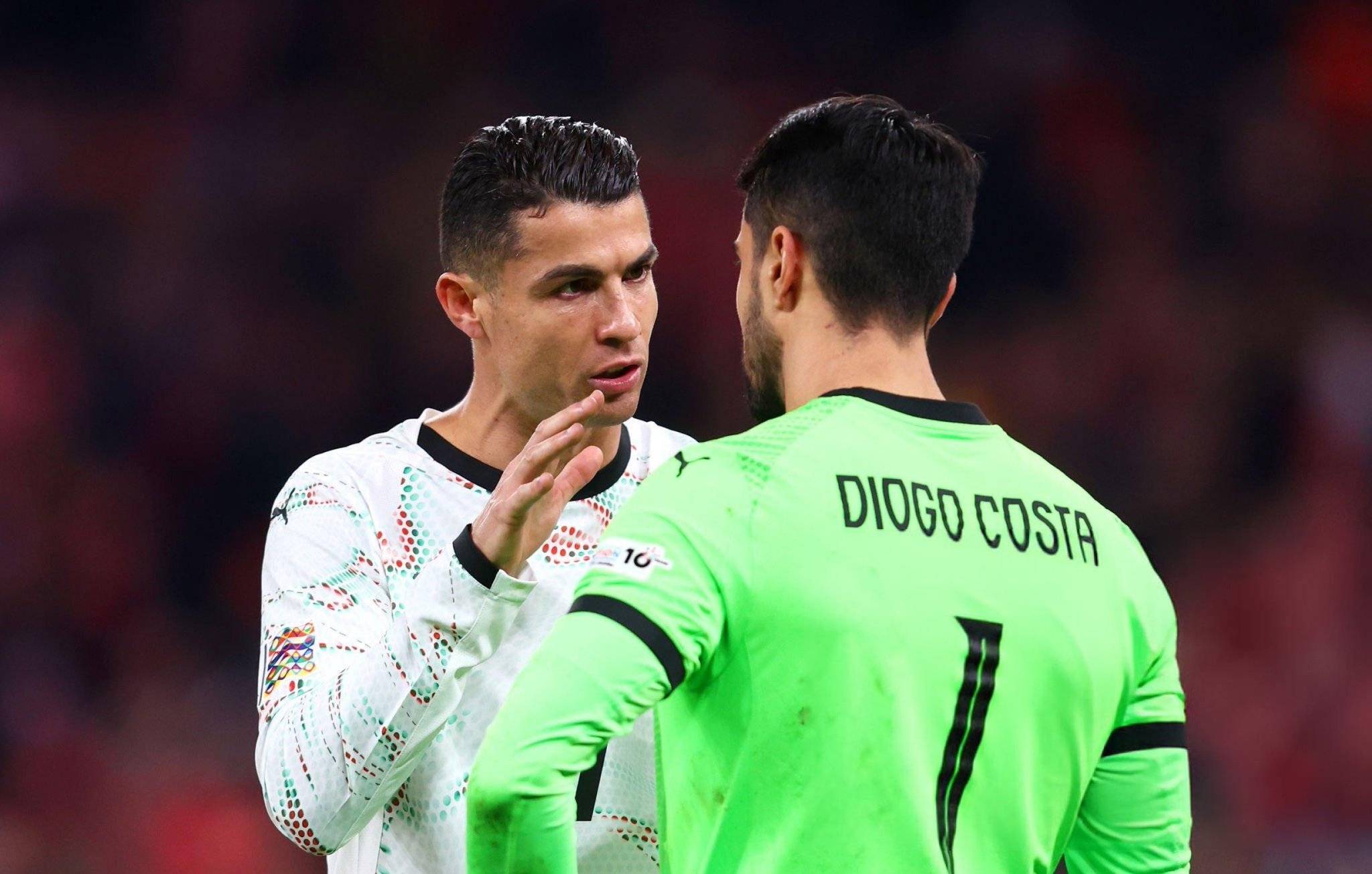 欧洲国家队足球赛事,实力较量精彩绝伦,引发热议 欧洲国家队足球赛事,实力较量精彩绝伦,引发热议