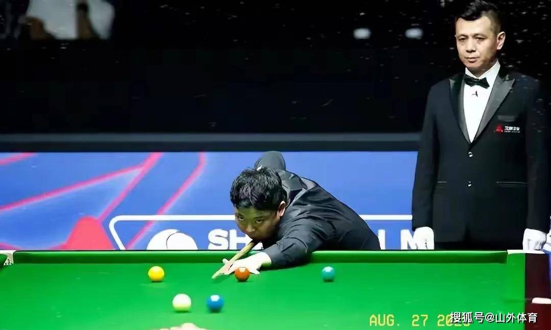 KT轻取GEN,Zeus完成史诗逆转焦点之战八强赛,点燃全场激情的简单介绍 KT轻取GEN,Zeus完成史诗逆转焦点之战八强赛,点燃全场激情的简单介绍