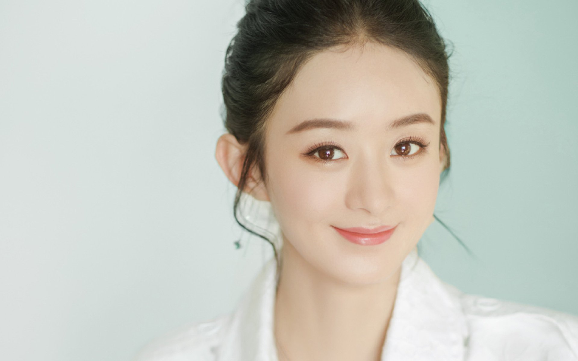 76人压哨击溃湖人!生死战狂飙揭示残酷排名法则,恩比德用帝王级表现撕碎老詹防线