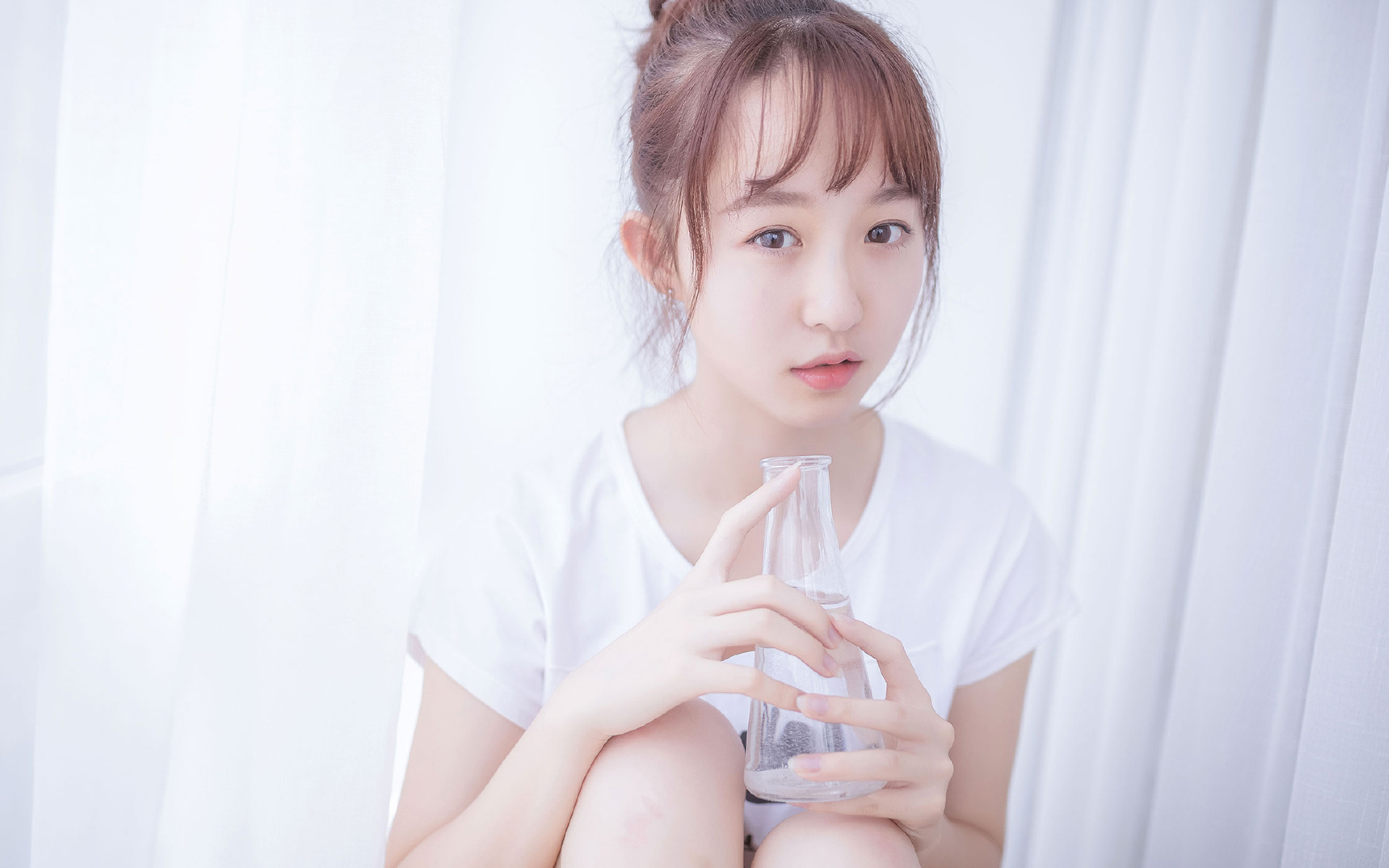 76人压哨击溃湖人!生死战狂飙揭示残酷排名法则,恩比德用帝王级表现撕碎老詹防线