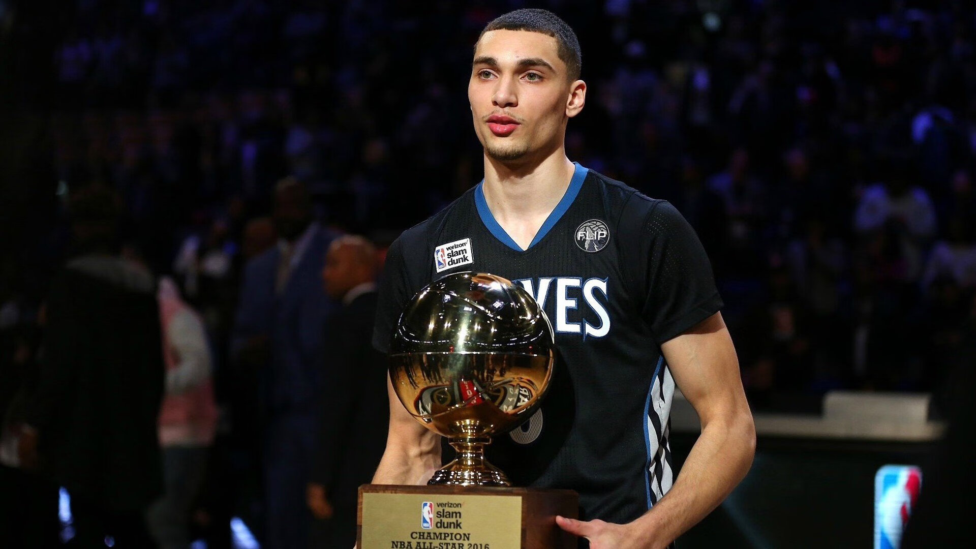 当北境的风席卷赛场,蒂亚戈,用一记手术刀传球为加拿大手术胜利