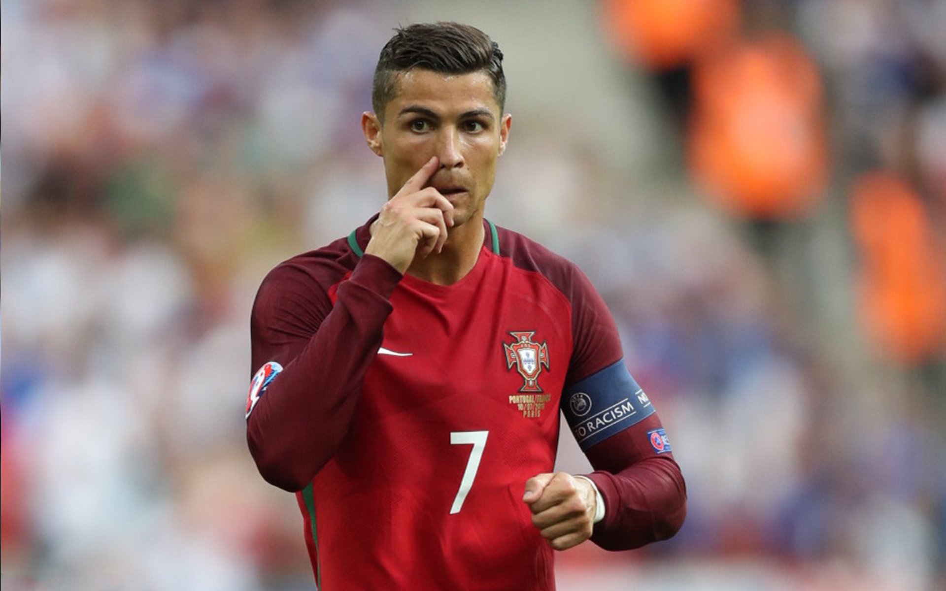 欧冠夜惊现篮坛上帝？约基奇跨界定格关键先生终极奥义